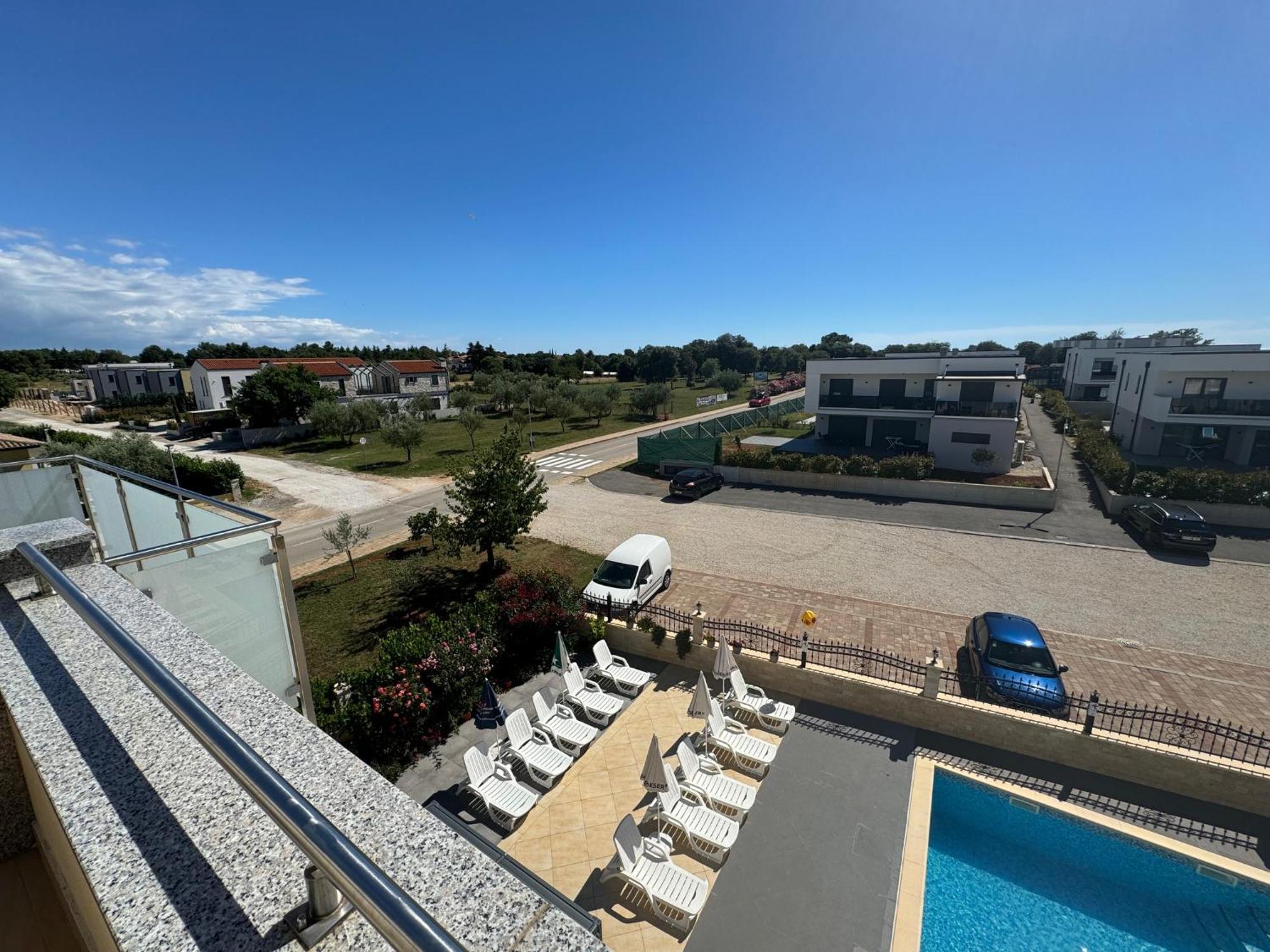 Funtana Appartements An Der 1 Reihe Vom Meer Bagian luar foto
